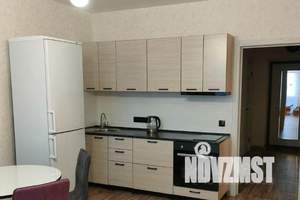 1-к квартира, посуточно, 35м2, 8/17 этаж