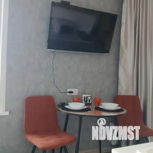 Студия квартира, посуточно, 28м2, 17/17 этаж