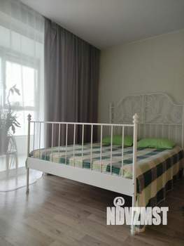 Студия квартира, посуточно, 30м2, 4/17 этаж