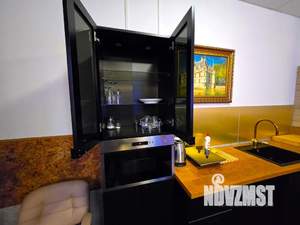 1-к квартира, посуточно, 64м2, 3/3 этаж