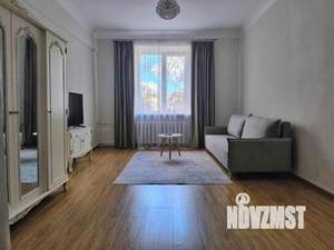 2-к квартира, посуточно, 50м2, 1/1 этаж