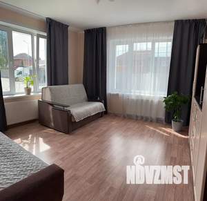 1-к квартира, посуточно, 38м2, 1/18 этаж