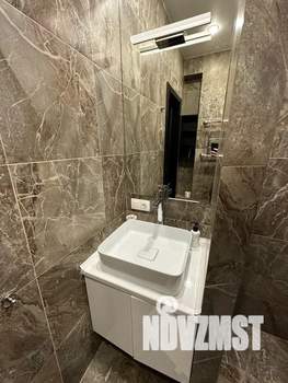 Студия квартира, посуточно, 35м2, 18/20 этаж