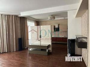3-к квартира, на длительный срок, 100м2, 4/5 этаж