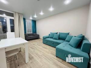 Студия квартира, посуточно, 35м2, 5/25 этаж