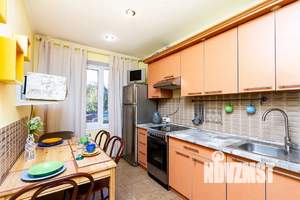 3-к квартира, посуточно, 60м2, 1/9 этаж