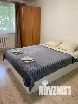 2-к квартира, посуточно, 42м2, 1/4 этаж