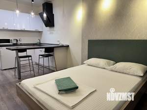 Студия квартира, посуточно, 30м2, 18/28 этаж