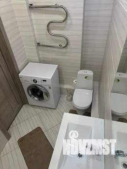 2-к квартира, посуточно, 42м2, 19/25 этаж