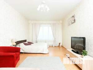 3-к квартира, посуточно, 100м2, 1/1 этаж