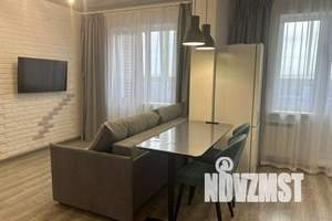 1-к квартира, посуточно, 40м2, 21/25 этаж