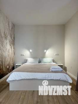 1-к квартира, посуточно, 37м2, 15/21 этаж