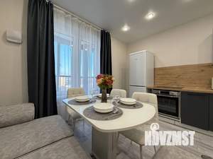 3-к квартира, посуточно, 55м2, 13/17 этаж