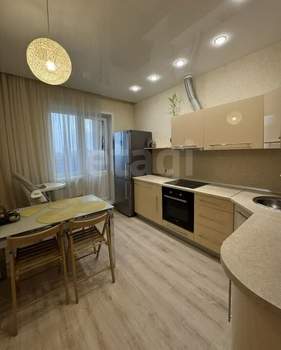 1-к квартира, на длительный срок, 38м2, 15/0 этаж