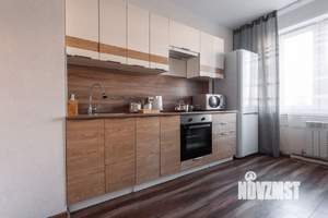 1-к квартира, посуточно, 40м2, 2/25 этаж