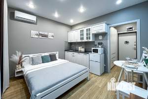 Студия квартира, посуточно, 21м2, 13/25 этаж