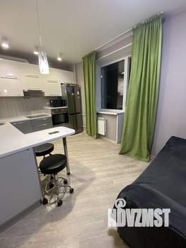 2-к квартира, посуточно, 48м2, 3/19 этаж