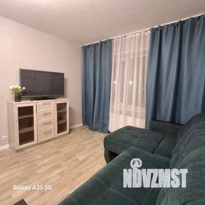 1-к квартира, посуточно, 41м2, 1/12 этаж