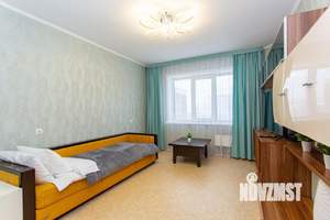 3-к квартира, посуточно, 65м2, 1/1 этаж