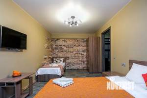 2-к квартира, посуточно, 60м2, 1/1 этаж