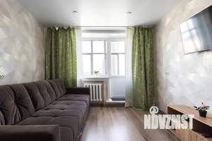 2-к квартира, посуточно, 39м2, 4/9 этаж