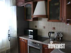 2-к квартира, посуточно, 57м2, 1/1 этаж