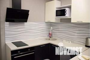 2-к квартира, посуточно, 37м2, 9/25 этаж