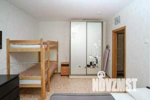 1-к квартира, посуточно, 38м2, 8/10 этаж