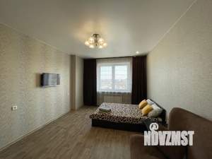 1-к квартира, посуточно, 42м2, 21/25 этаж