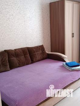 Студия квартира, посуточно, 32м2, 2/24 этаж