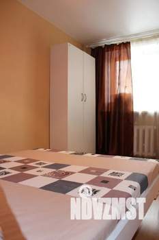 2-к квартира, посуточно, 45м2, 5/5 этаж