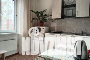 1-к квартира, посуточно, 42м2, 3/10 этаж