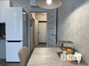 1-к квартира, посуточно, 43м2, 13/25 этаж