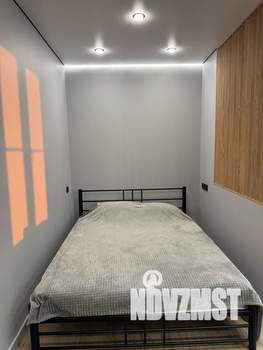 Студия квартира, посуточно, 37м2, 19/24 этаж