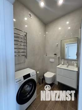 Студия квартира, посуточно, 35м2, 25/25 этаж