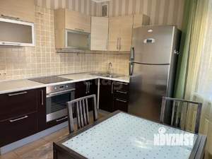 1-к квартира, на длительный срок, 61м2, 6/10 этаж