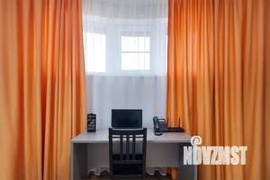 3-к квартира, посуточно, 65м2, -1/8 этаж