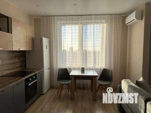 1-к квартира, посуточно, 37м2, 17/25 этаж