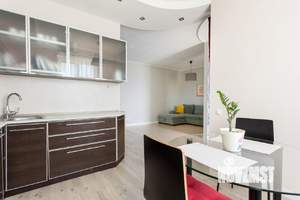 2-к квартира, посуточно, 70м2, 7/18 этаж
