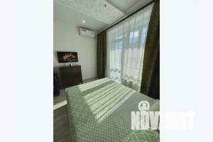 1-к квартира, посуточно, 35м2, 4/25 этаж