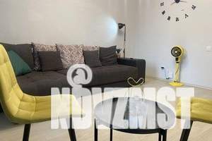 1-к квартира, посуточно, 40м2, 1/9 этаж