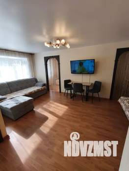 3-к квартира, посуточно, 45м2, 2/5 этаж