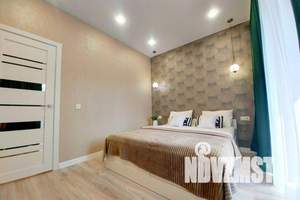 2-к квартира, посуточно, 40м2, 2/25 этаж