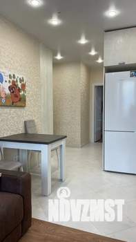 2-к квартира, посуточно, 40м2, 21/25 этаж