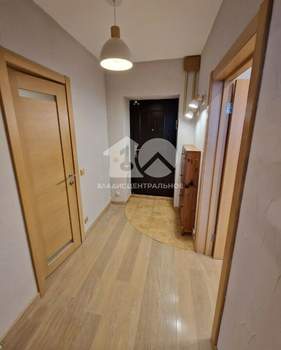 1-к квартира, на длительный срок, 40м2, 8/9 этаж