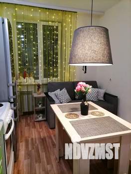 1-к квартира, посуточно, 38м2, 6/12 этаж