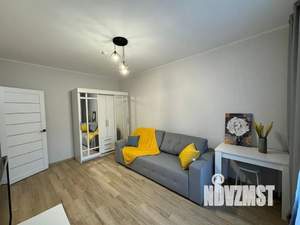 1-к квартира, посуточно, 35м2, 4/25 этаж