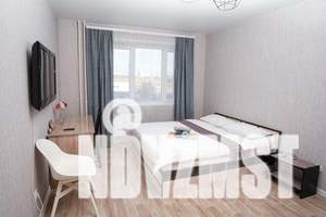 1-к квартира, посуточно, 37м2, 2/18 этаж