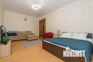 3-к квартира, посуточно, 100м2, 2/8 этаж