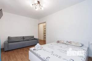 3-к квартира, посуточно, 60м2, 1/1 этаж